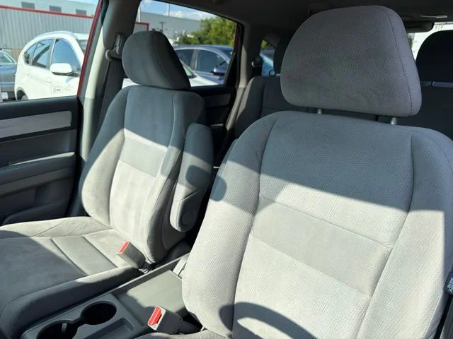Used 2011 Red Honda SE image 14