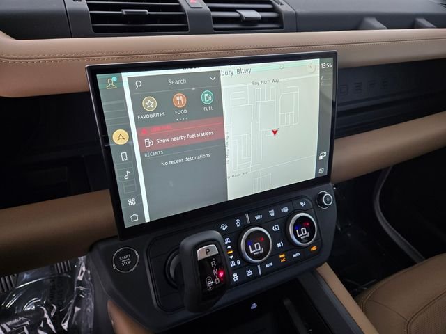 New 2026 Fuji White Land Rover X-Dynamic SE image 22