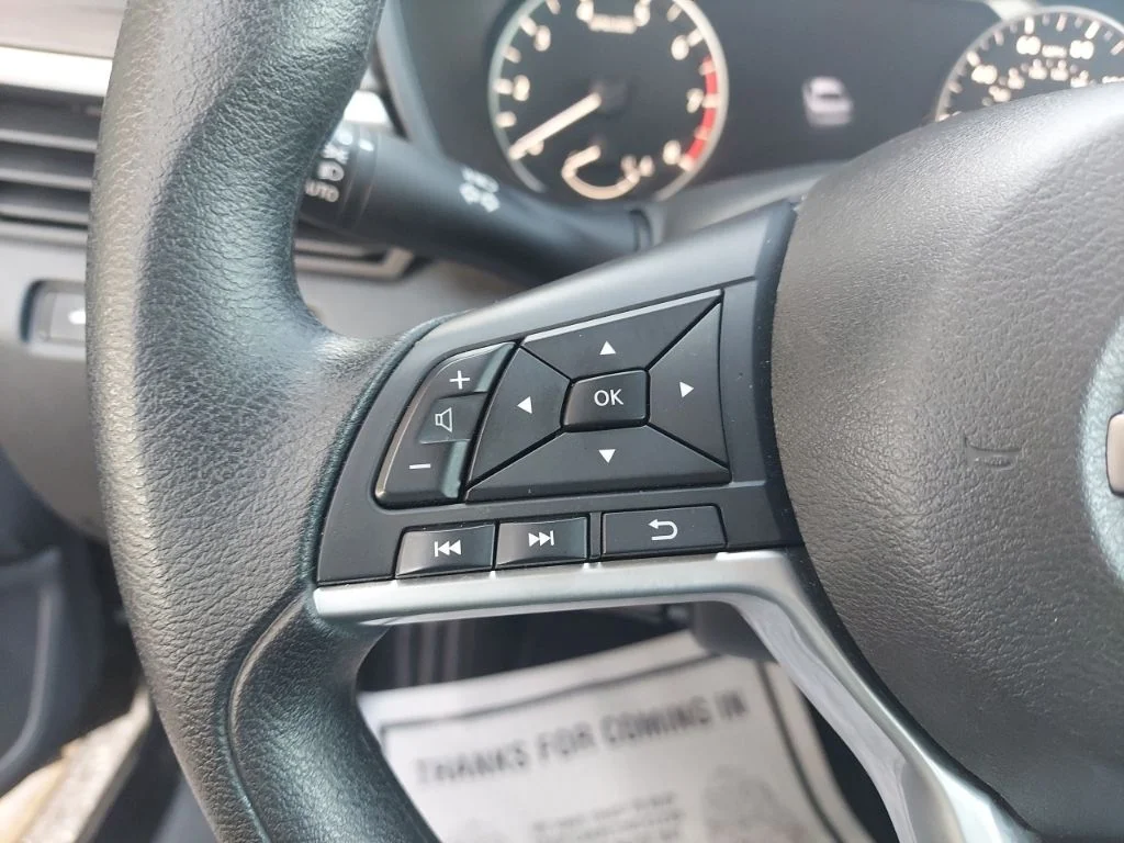 2025 Nissan Altima SV - Photo 12