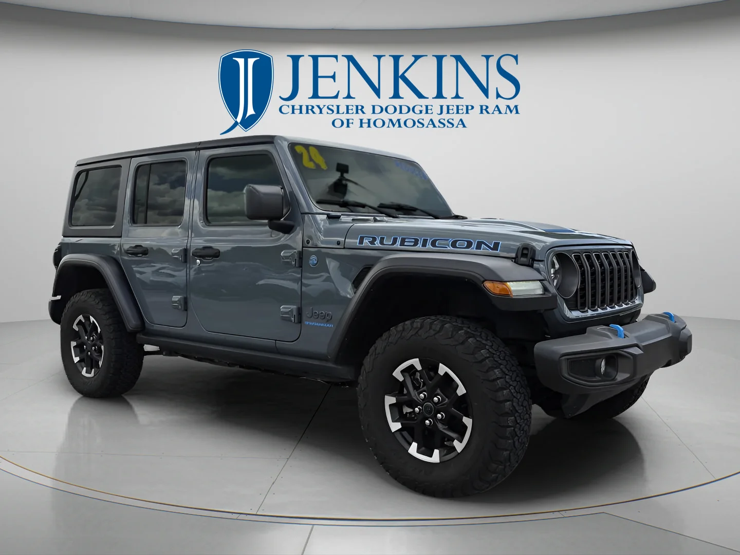 Used 2024 Anvil Clear Coat Jeep Rubicon image 2