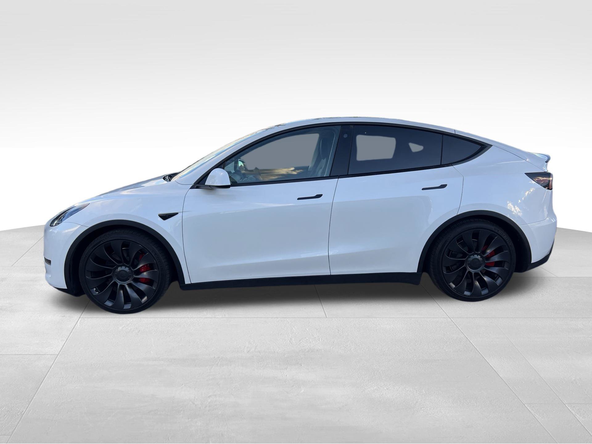 Used 2023 White Tesla Performance image 8