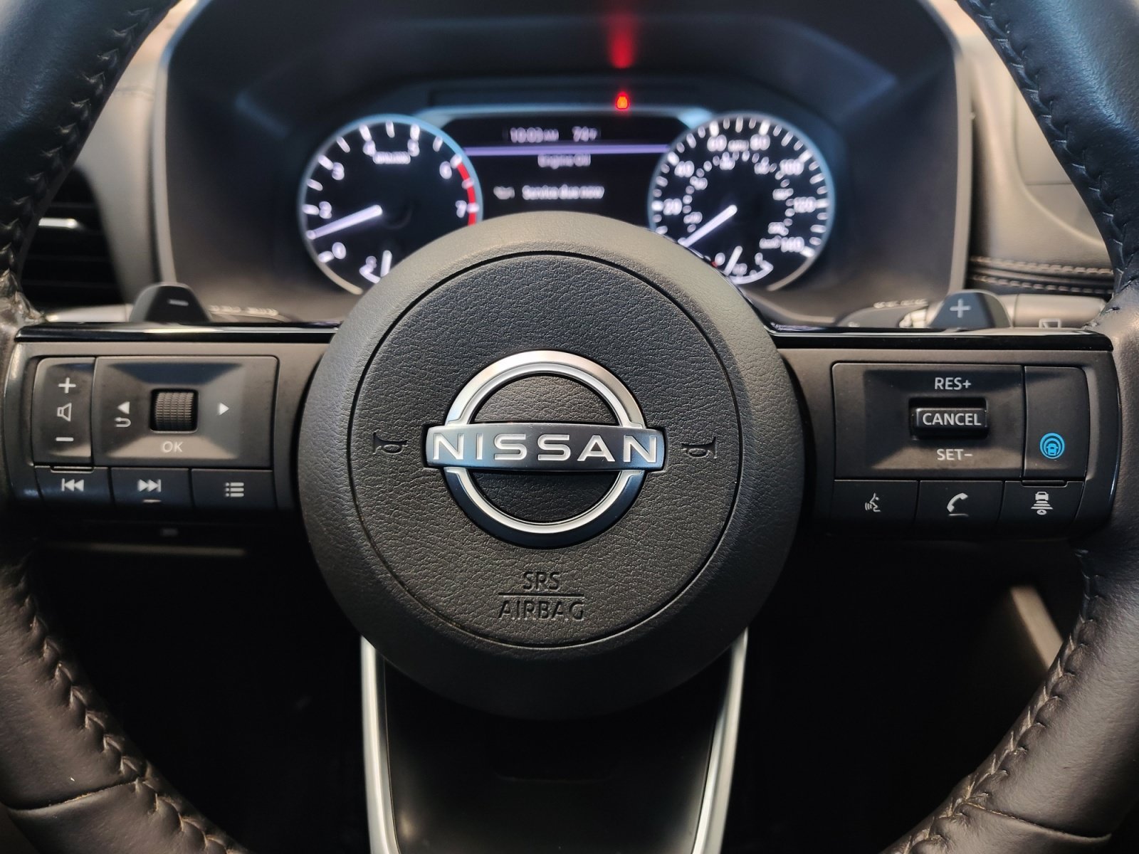 Used 2023 Super Black Nissan SV image 17
