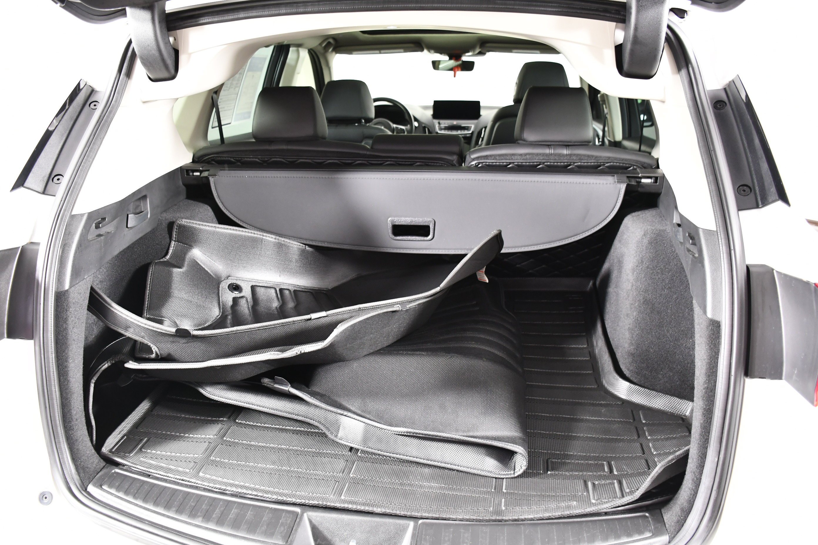 Used 2023 Platinum White Pearl Acura Base image 49