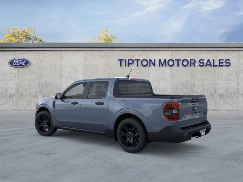 New 2025 Azure Gray Metallic Tri-Coat Ford XLT image 4