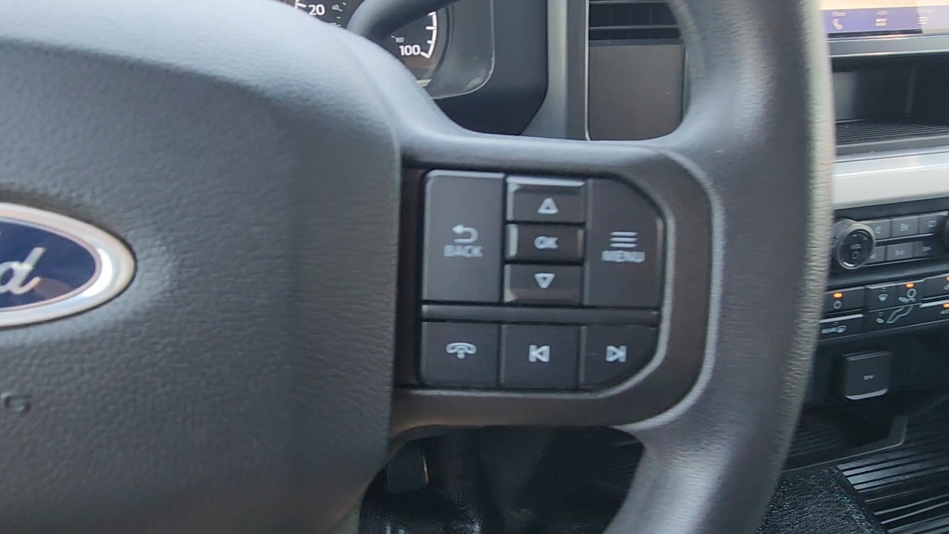 Used 2024 Oxford White Ford XL image 20