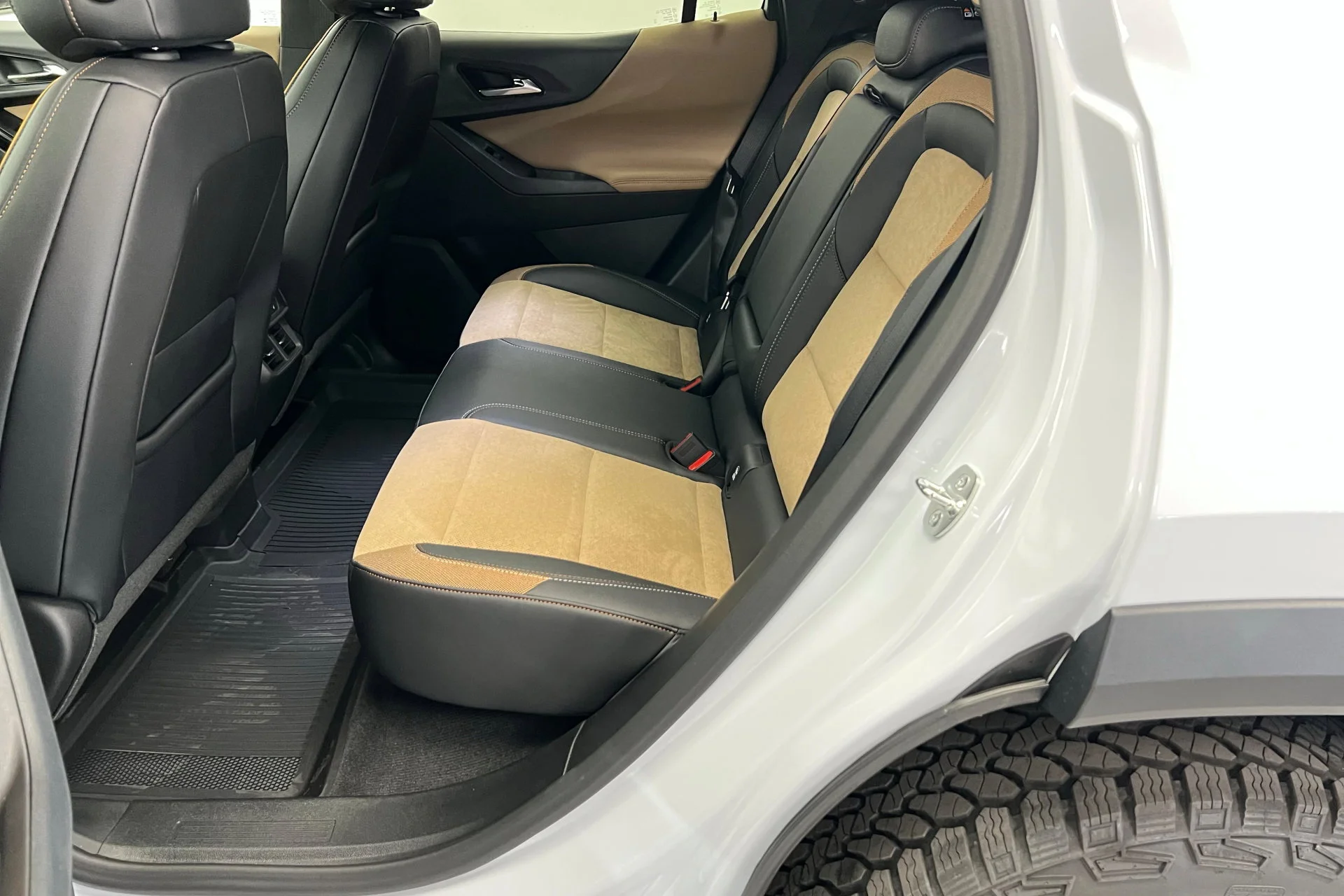 2026 Chevrolet Equinox ACTIV - Photo 21