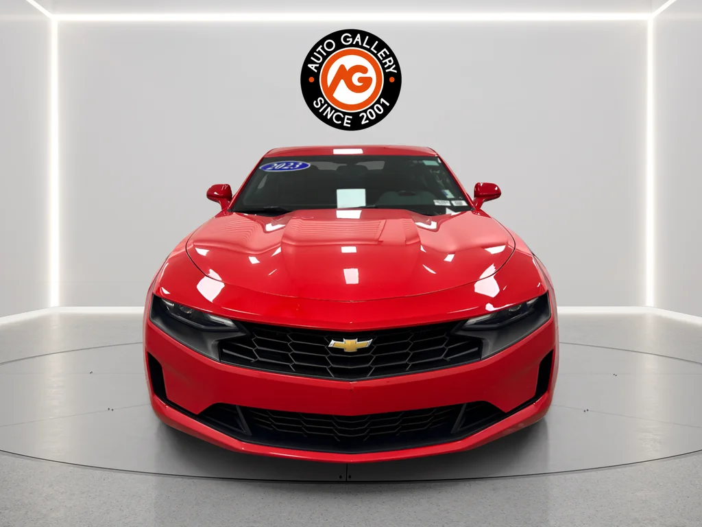 Used 2023 Red Chevrolet 1LT image 9