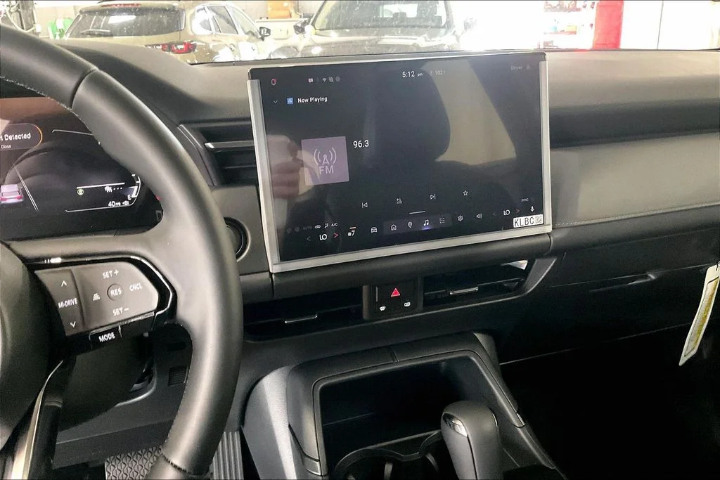 New 2026 Machine Gray Metallic Mazda 2.5 S Preferred AWD image 6