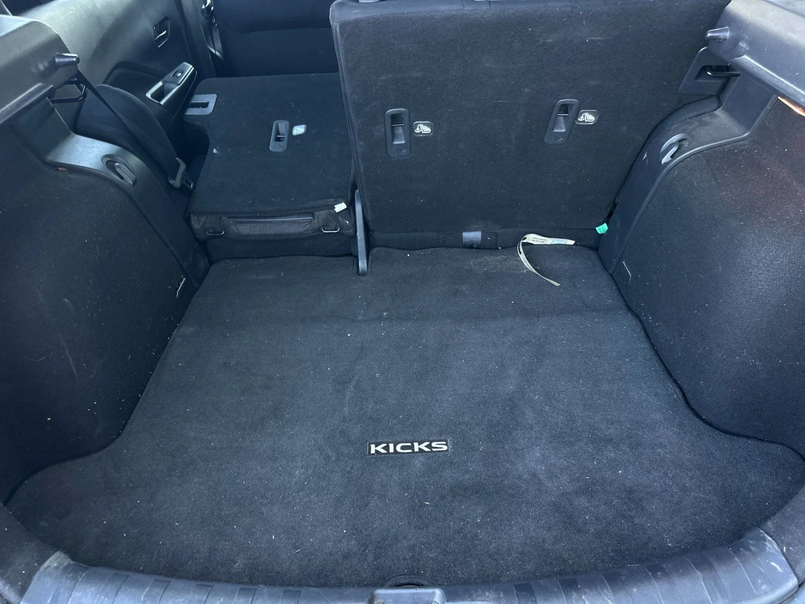 Used 2022 Super Black Nissan S image 14