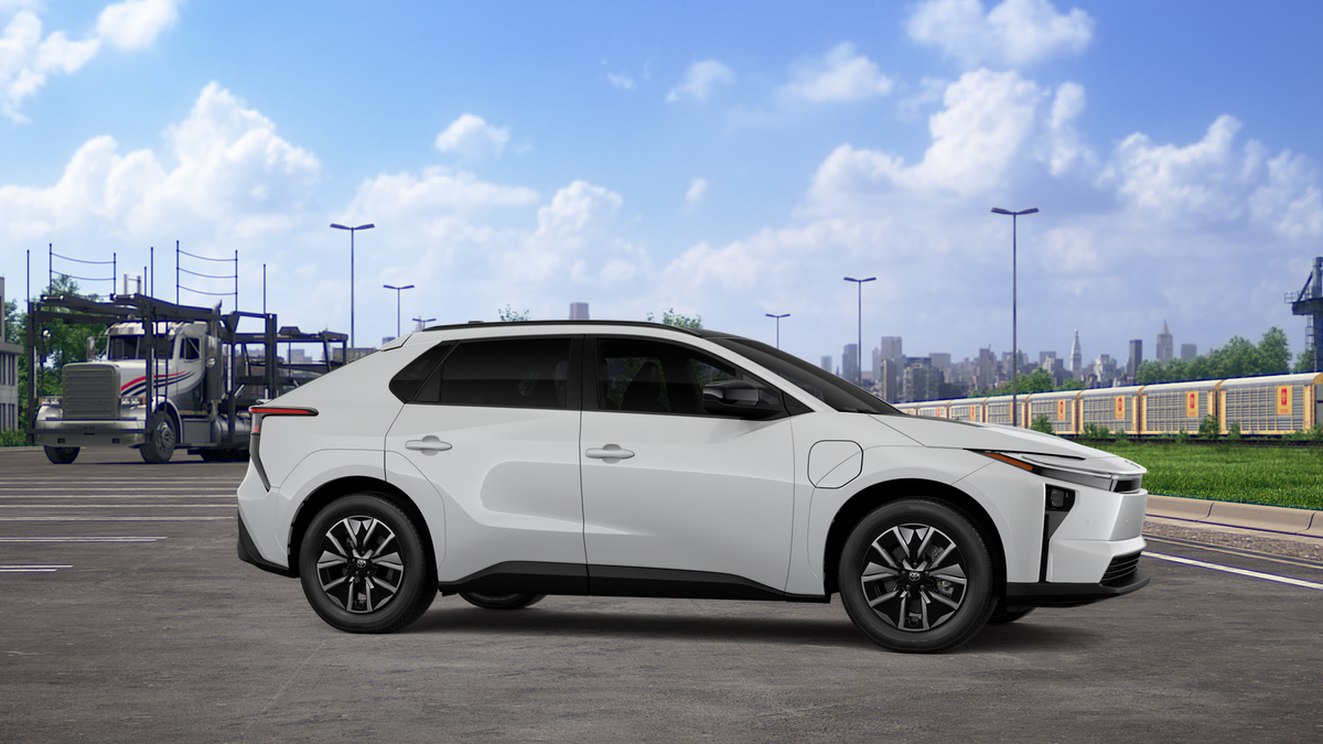 New 2026 Wind Chill Pearl Toyota XLE image 12