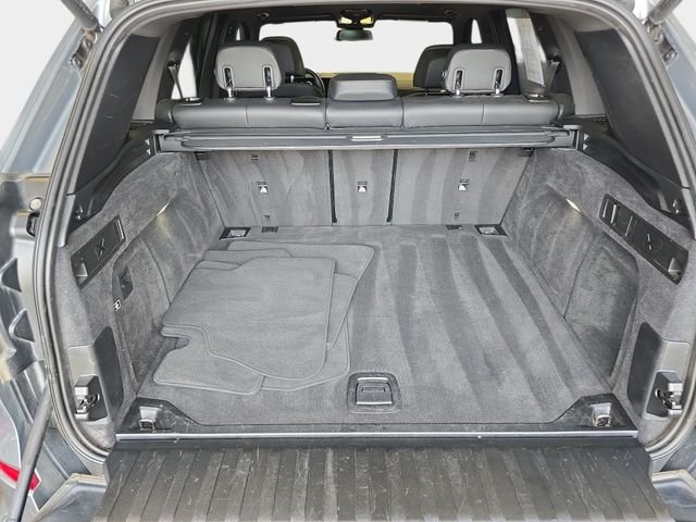 Used 2024 Gray BMW M60i image 14