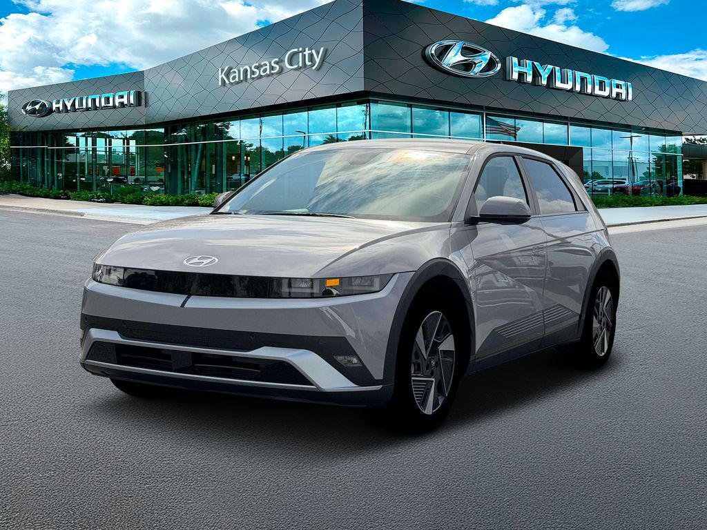 New 2026 Cyber Gray Hyundai SE image 1