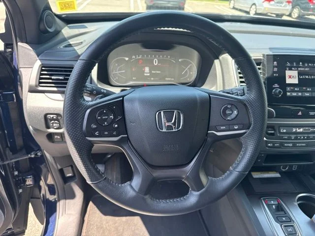 Certified Used 2023 Obsidian Blue Pearl Honda EX-L image 15