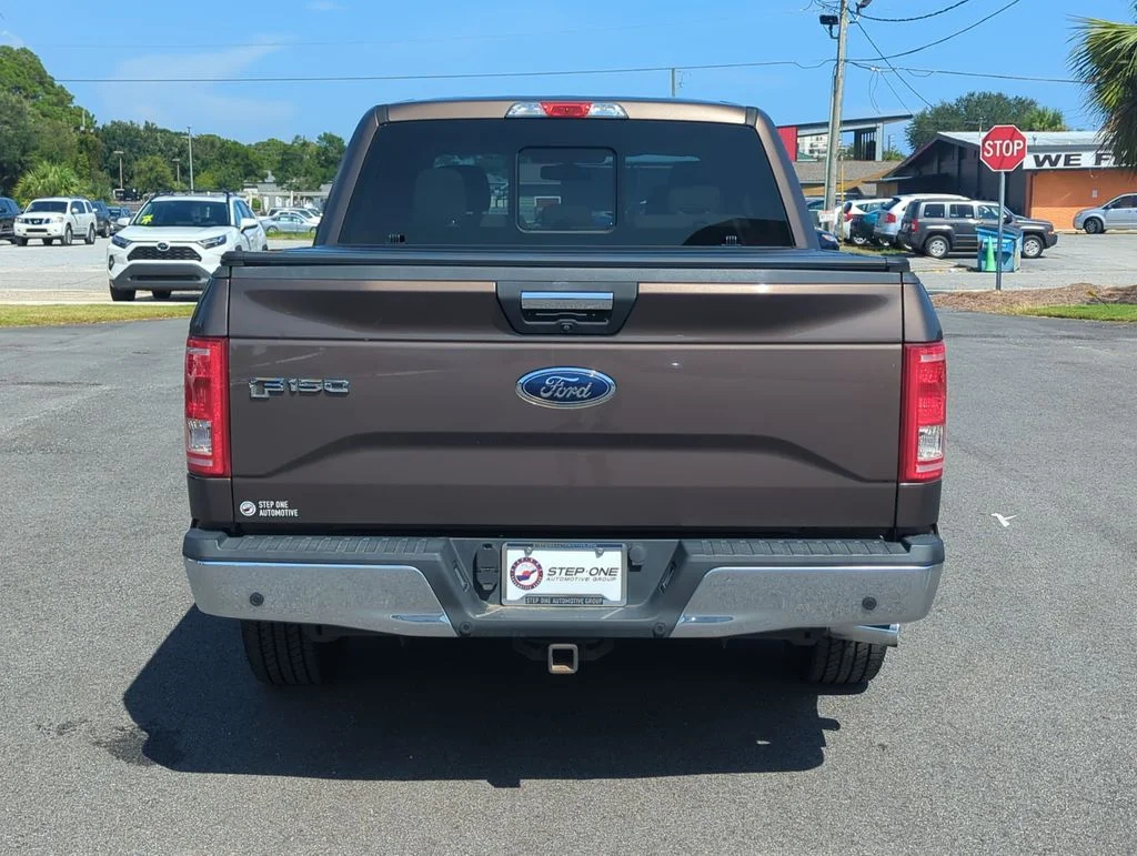 Used 2015  Ford XLT image 5