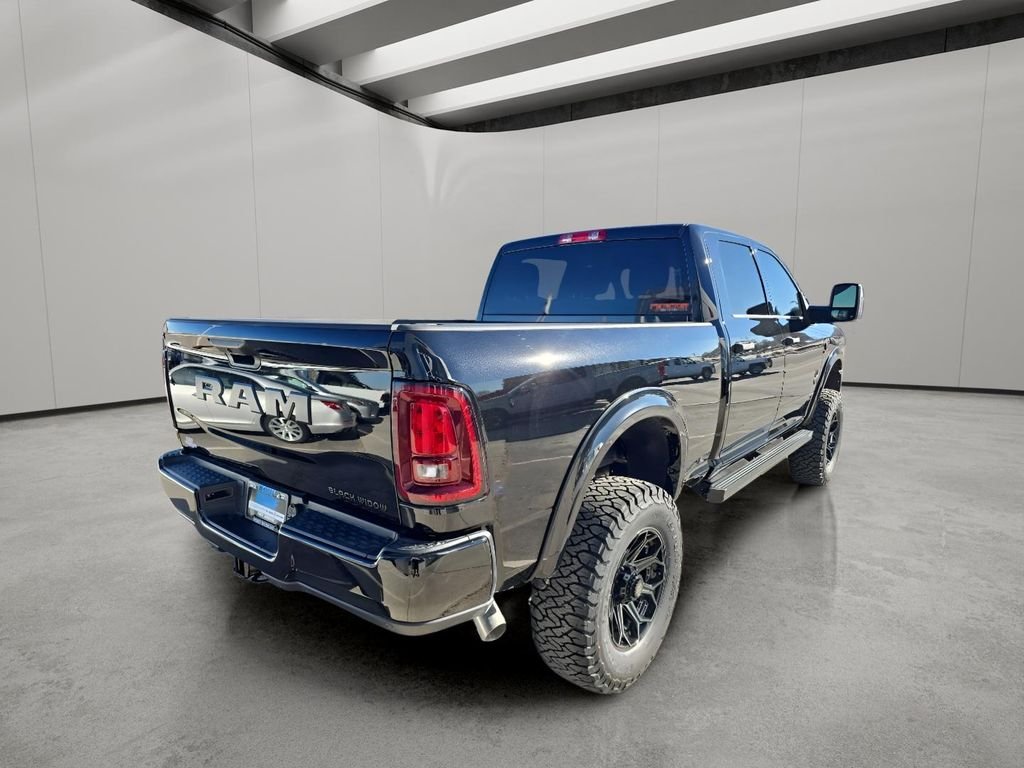 New 2026 Diamond Black Crystal Pearl-Coat Exterior Paint RAM Big Horn image 4
