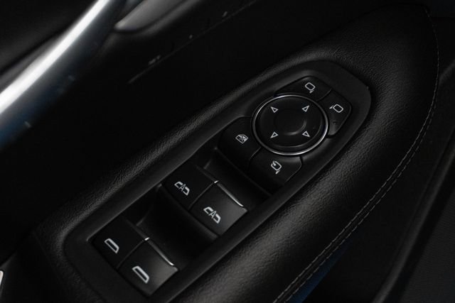 Used 2020 Black Cadillac Sport image 19