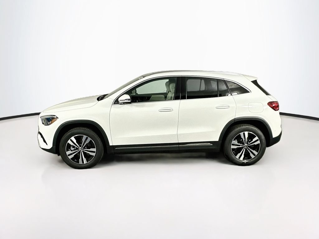 New 2026 Polar White Mercedes-Benz GLA 250 image 36