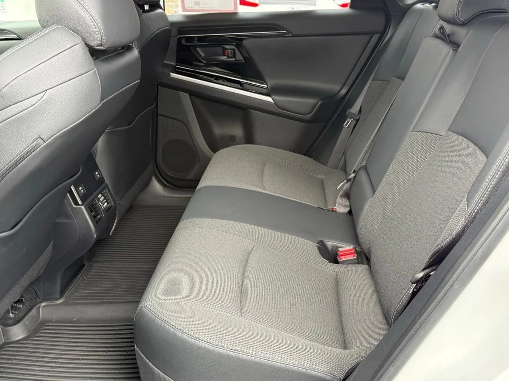 Certified Used 2025 Beige Toyota XLE image 33
