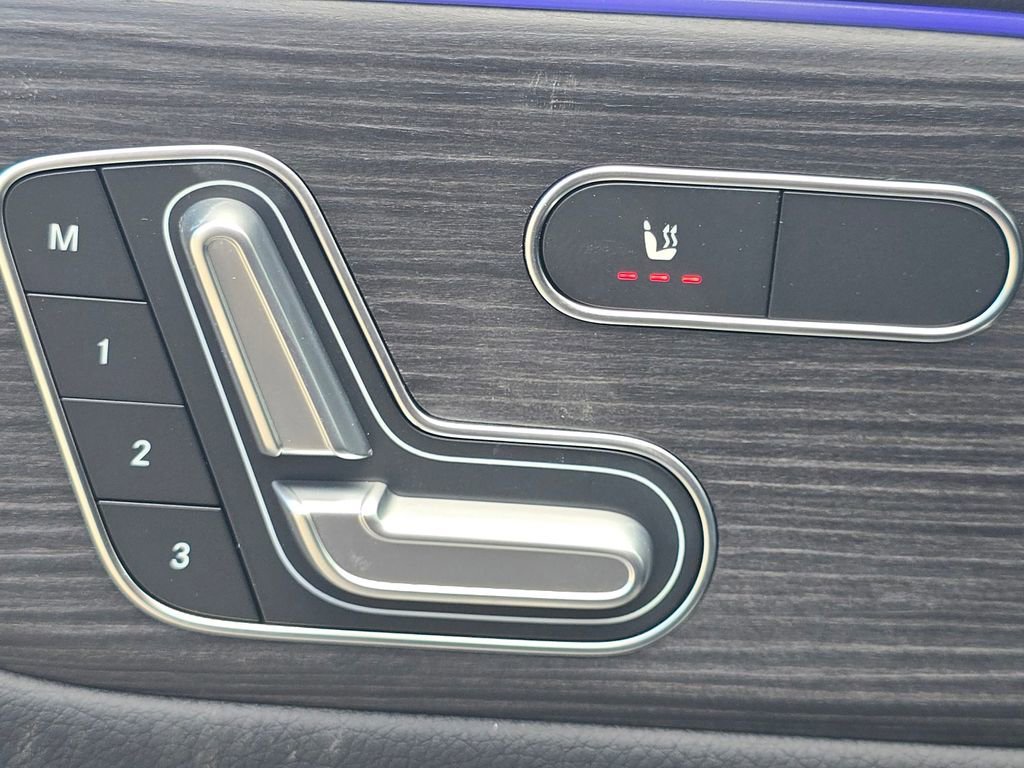 New 2026 Cosmos Black Metallic Mercedes-Benz GLB 250 image 44