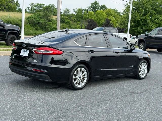 Used 2019 Black Ford SE image 14
