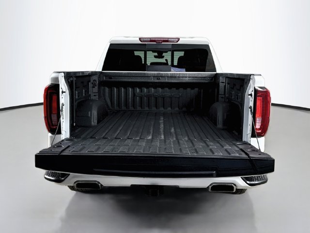 Used 2022 WHITE FROST TRICOAT GMC Denali image 30
