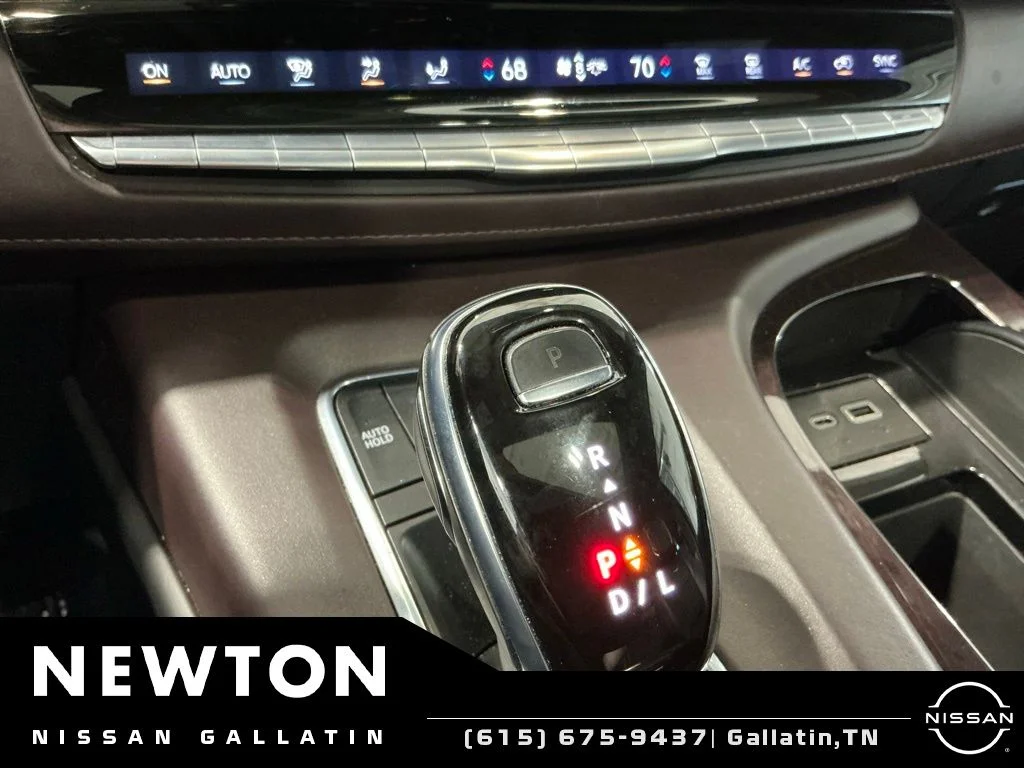 Used 2021 Crystal White Tricoat Cadillac Sport Platinum image 57