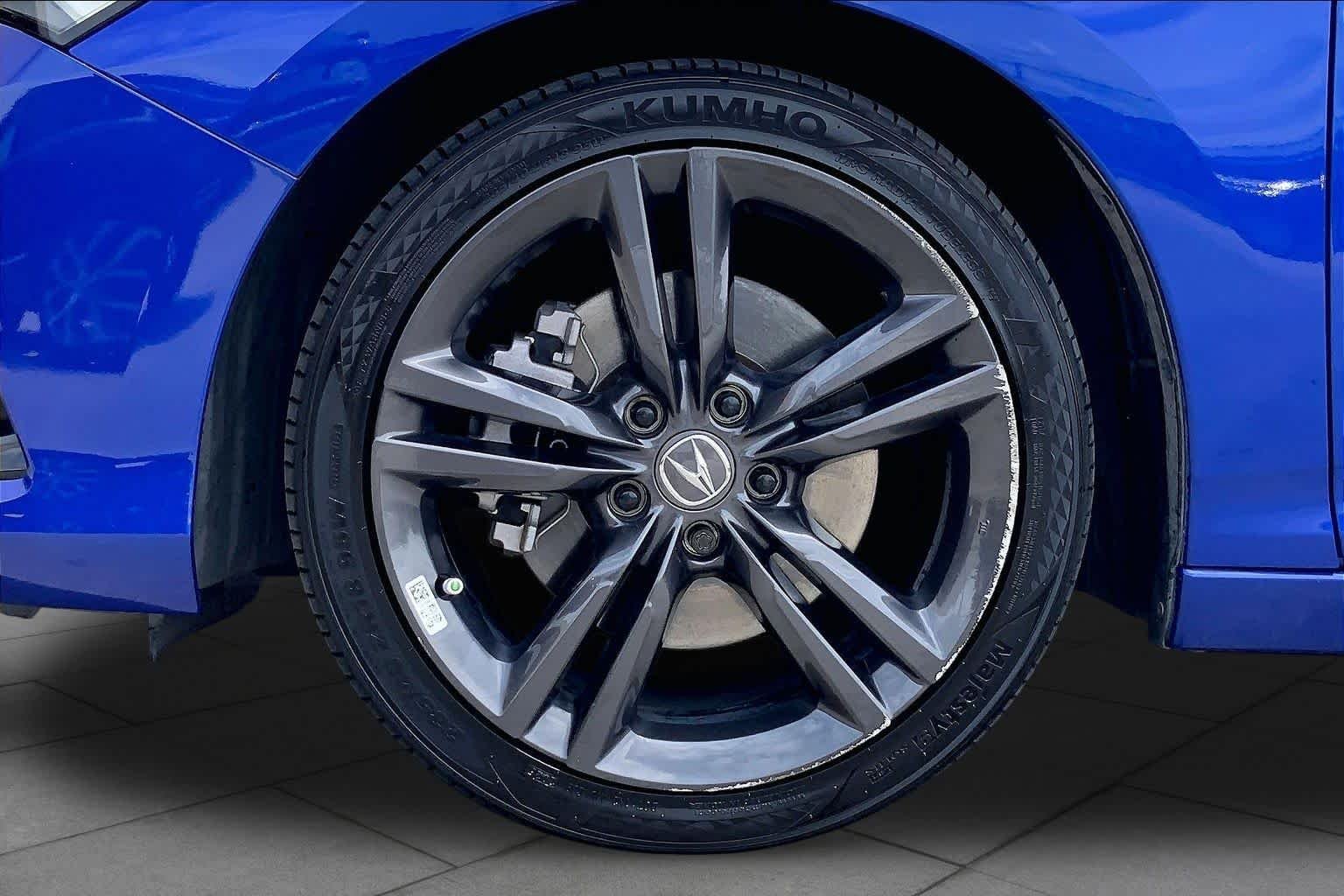Used 2024 Apex Blue Pearl Acura w/A-Spec Package image 11