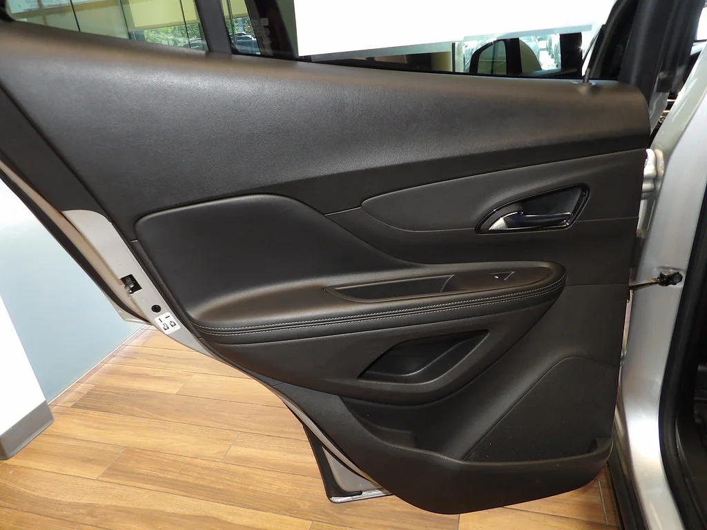 Used 2019 Quicksilver Metallic Buick Preferred image 20