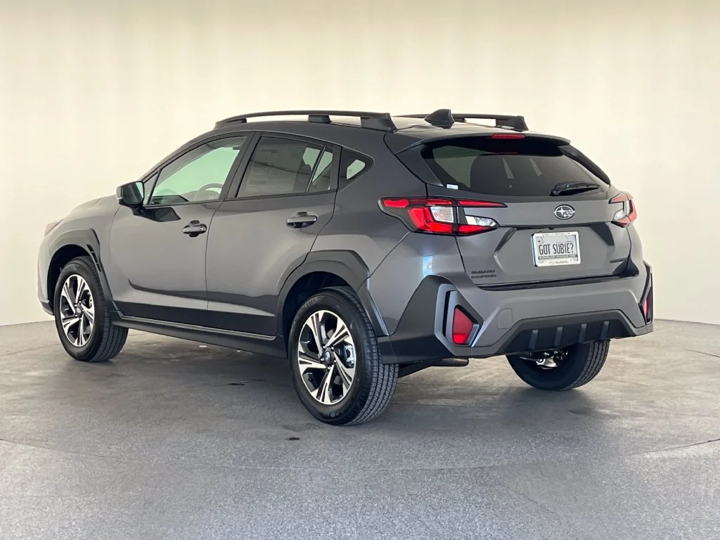 New 2026 MAGNETITE GRAY PEARL Subaru Premium image 7