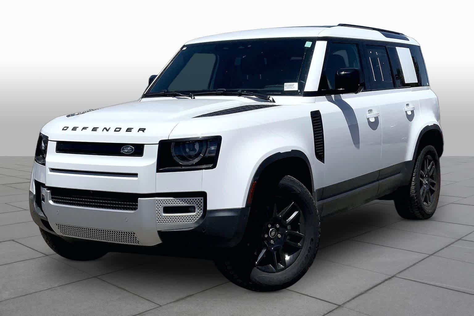2025 Land Rover Defender 110 S P300's photo