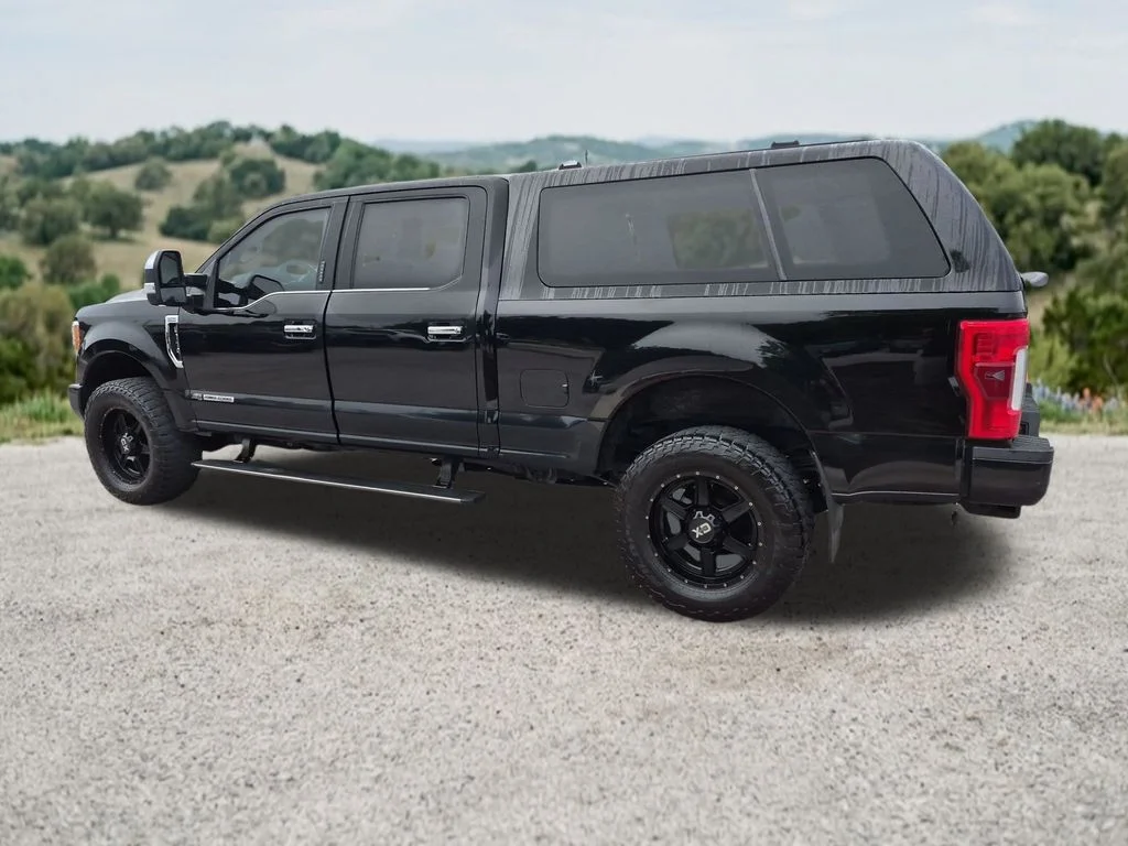 Used 2017 Black Ford Platinum image 7
