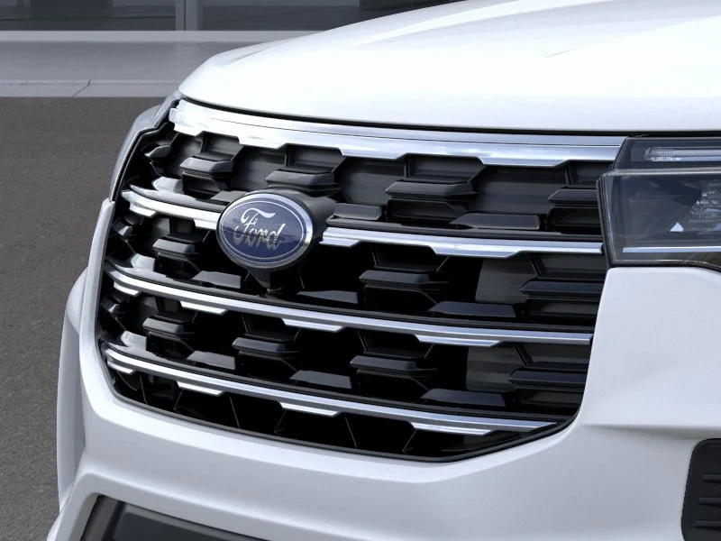 New 2026 Star White Metallic Tri-Coat Ford Active image 61