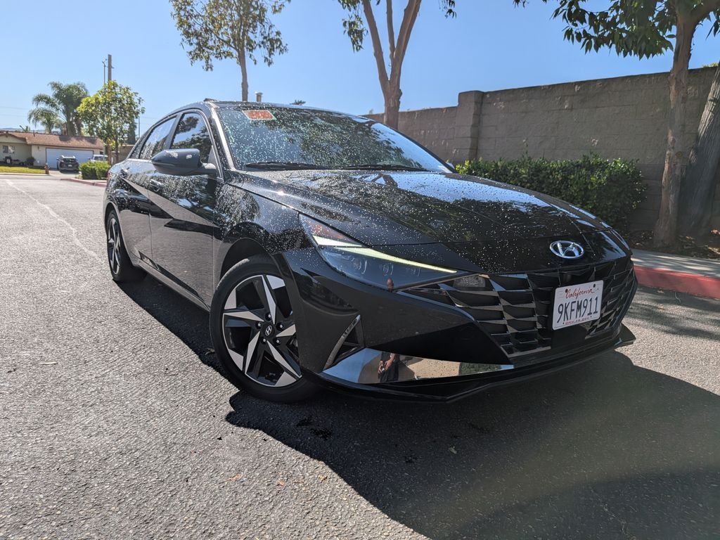 Certified Used 2023 Black Hyundai Limited image 1