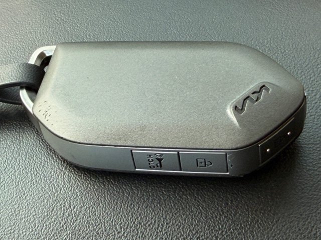 Certified Used 2025 Gray Kia S image 39
