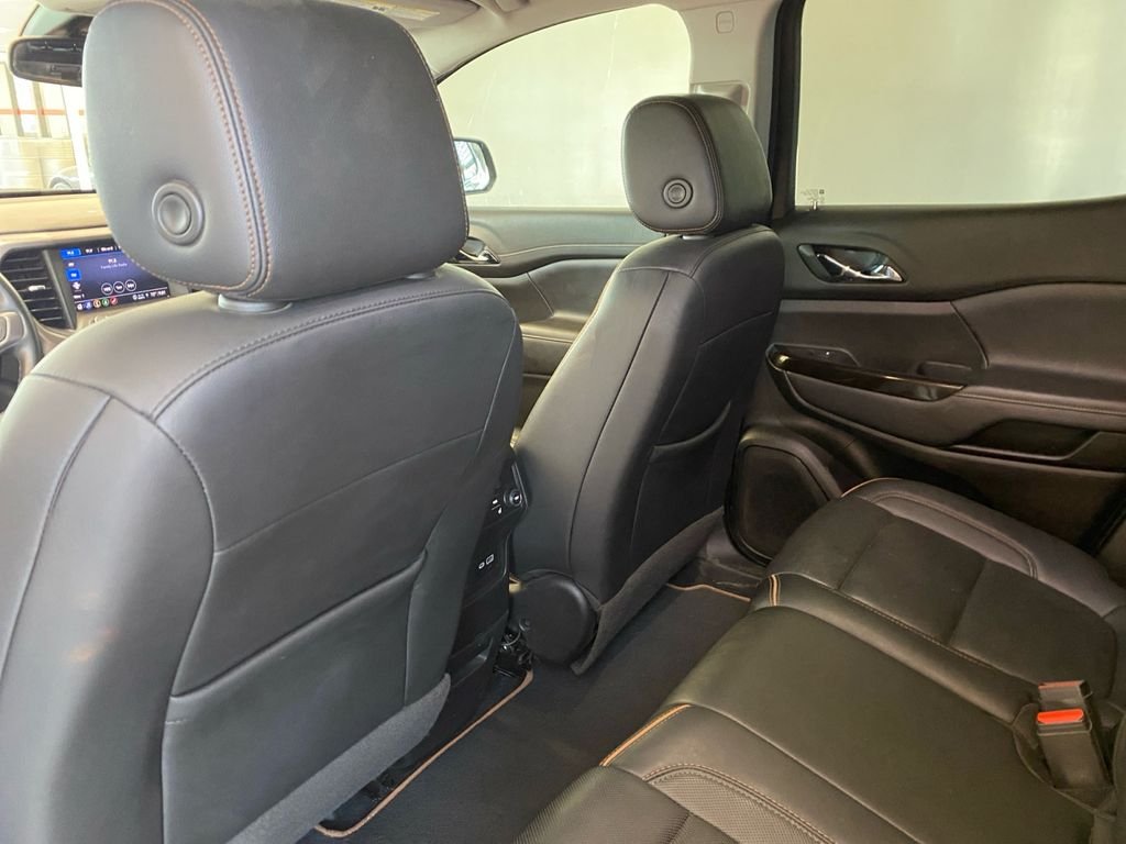 Used 2023 White GMC AT4 image 19