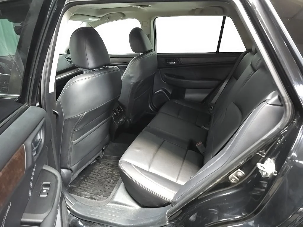 Used 2018 Black Subaru 2.5i image 34