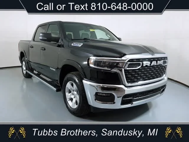 2025 RAM 1500 Big Horn/Lone Star 4x4 Crew Cab 5'7's photo