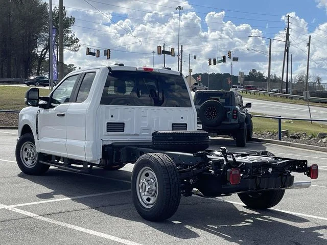 New 2026 White Ford XL image 4