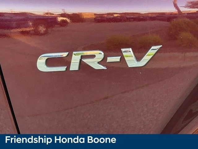 Used 2018 Red Honda Touring image 8