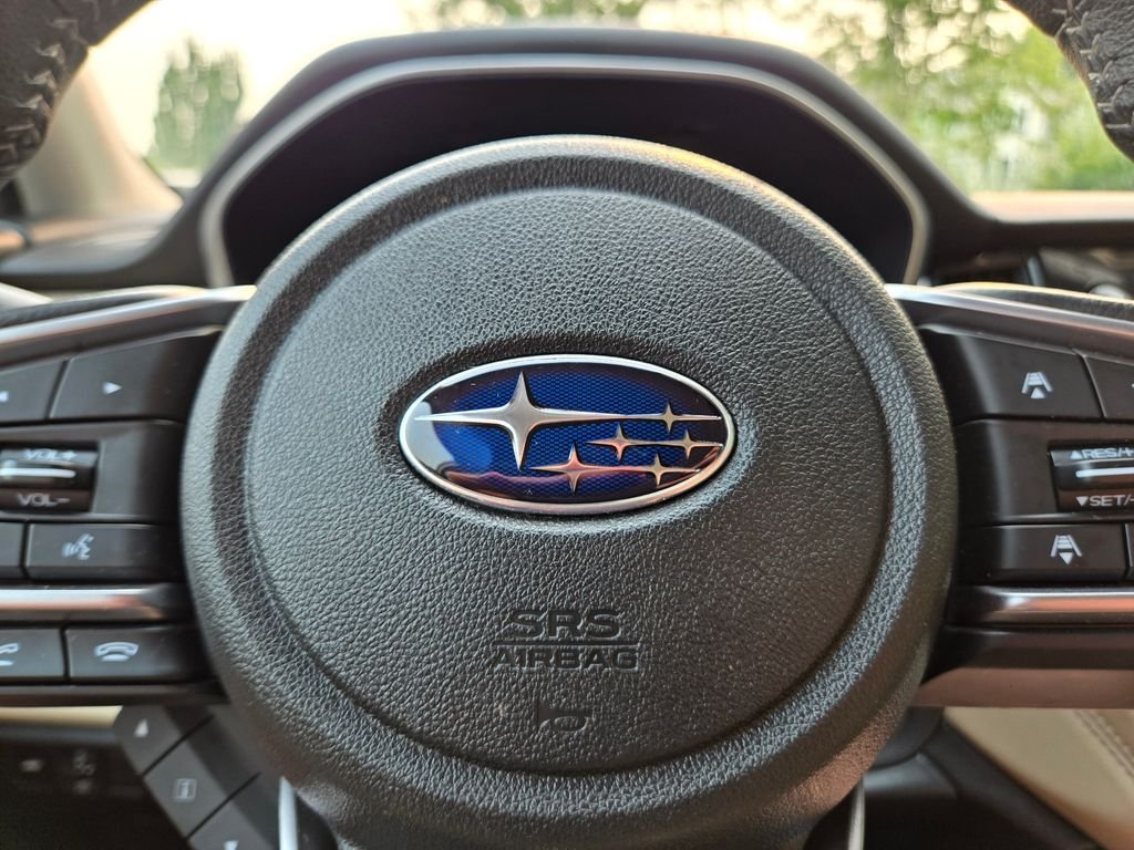 Used 2022 Brilliant Bronze Metallic Subaru Limited image 23
