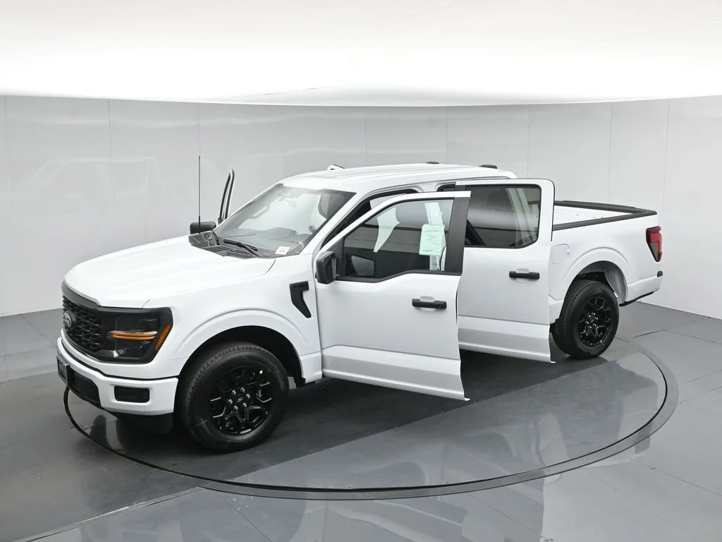 New 2026 Oxford White Ford STX image 37