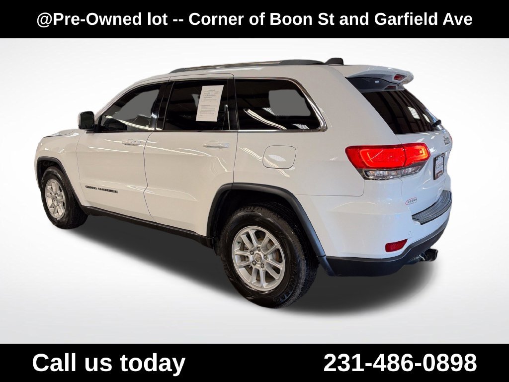 Used 2018 White Jeep Laredo E image 3