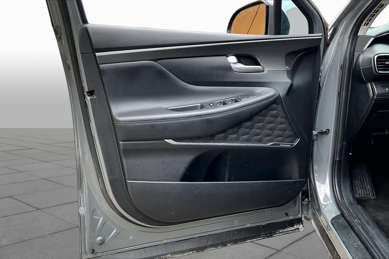 Used 2023 Hampton Gray Hyundai SEL image 21