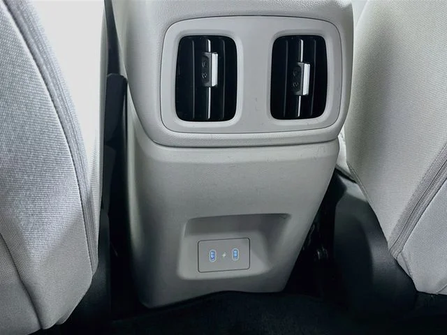 New 2026 Hyundai TUCSON HYBRID SEL
