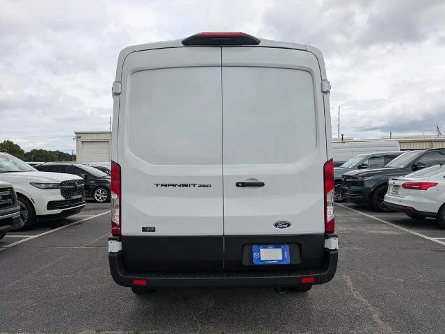 New 2026 Oxford White Ford Base image 35