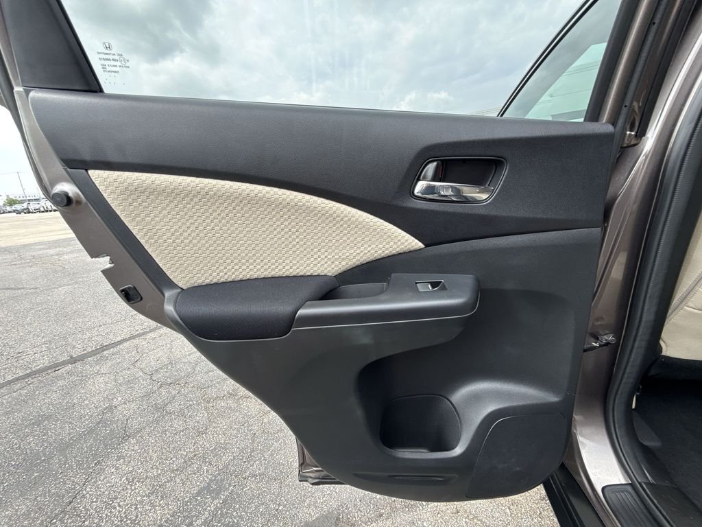 Used 2016  Honda EX image 24