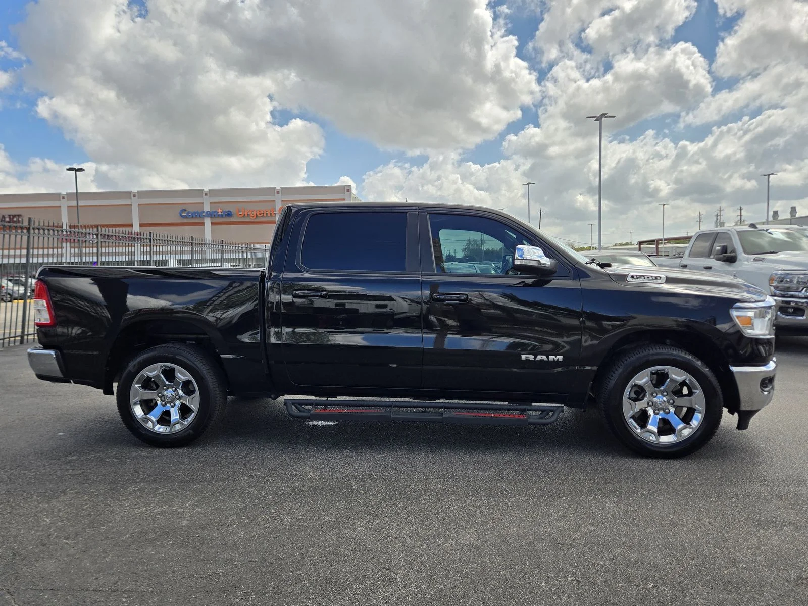 Used 2022 Black Ram Big Horn/Lone Star image 8