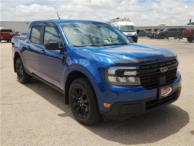 Used 2024 Blue Ford Lariat Front-Wheel Drive SuperCrew 4.5 ft. box 121 image 6