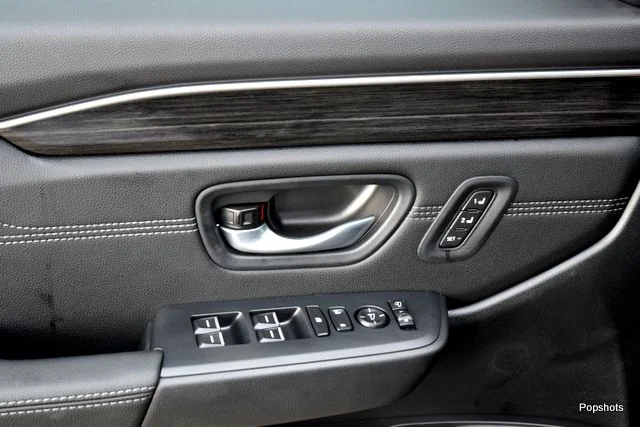 New 2026 Crystal Black Pearl Honda AWD Touring Blackout image 6