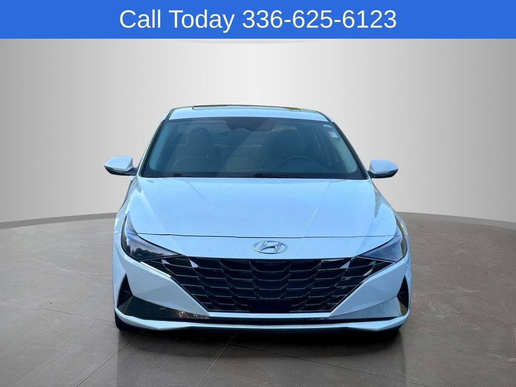 Used 2022 Gray Hyundai Limited image 8
